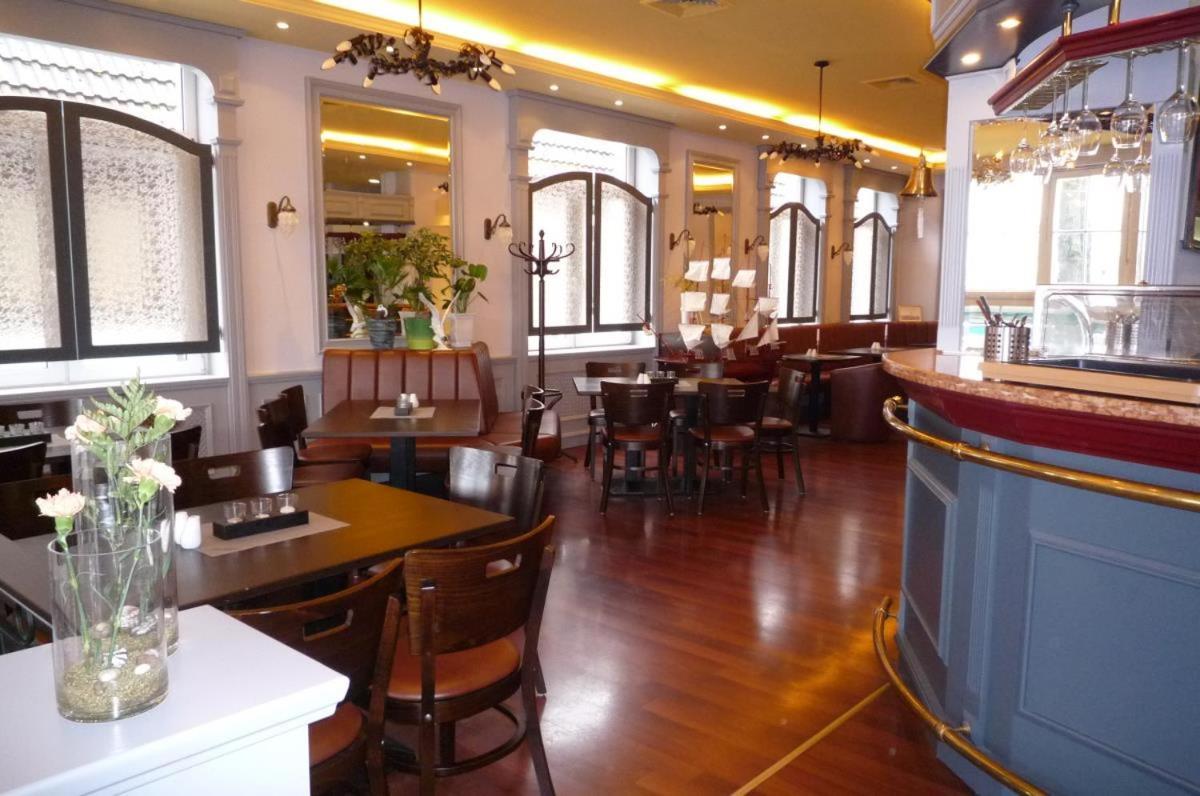 Doppelzimmer Brunch, Direkt Am Alten Strom Rostock Kültér fotó